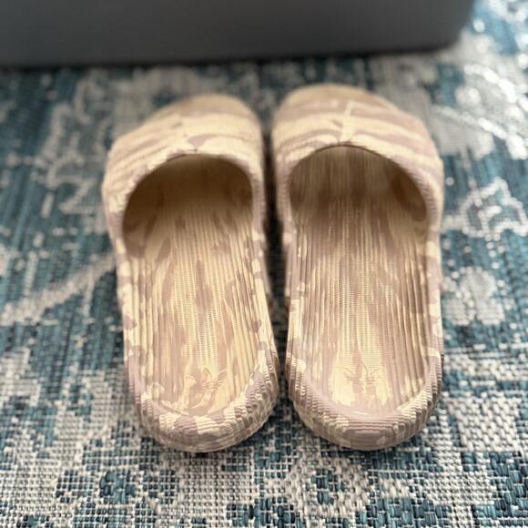 Adidas Slides Shoes Mens Size 9 US Originals Comfort Sandals Camouflage Camo - Picture 3 of 8